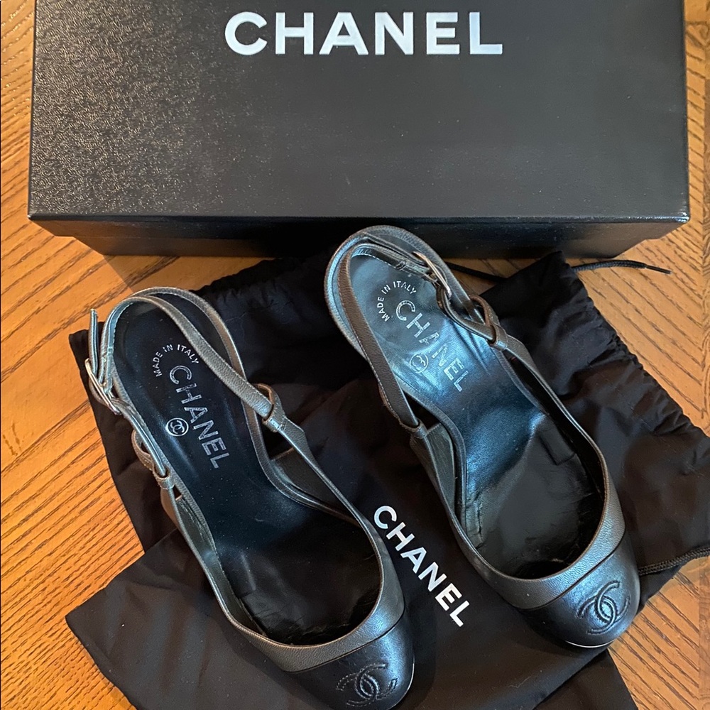 Chanel Black/Grey Slingback Heels